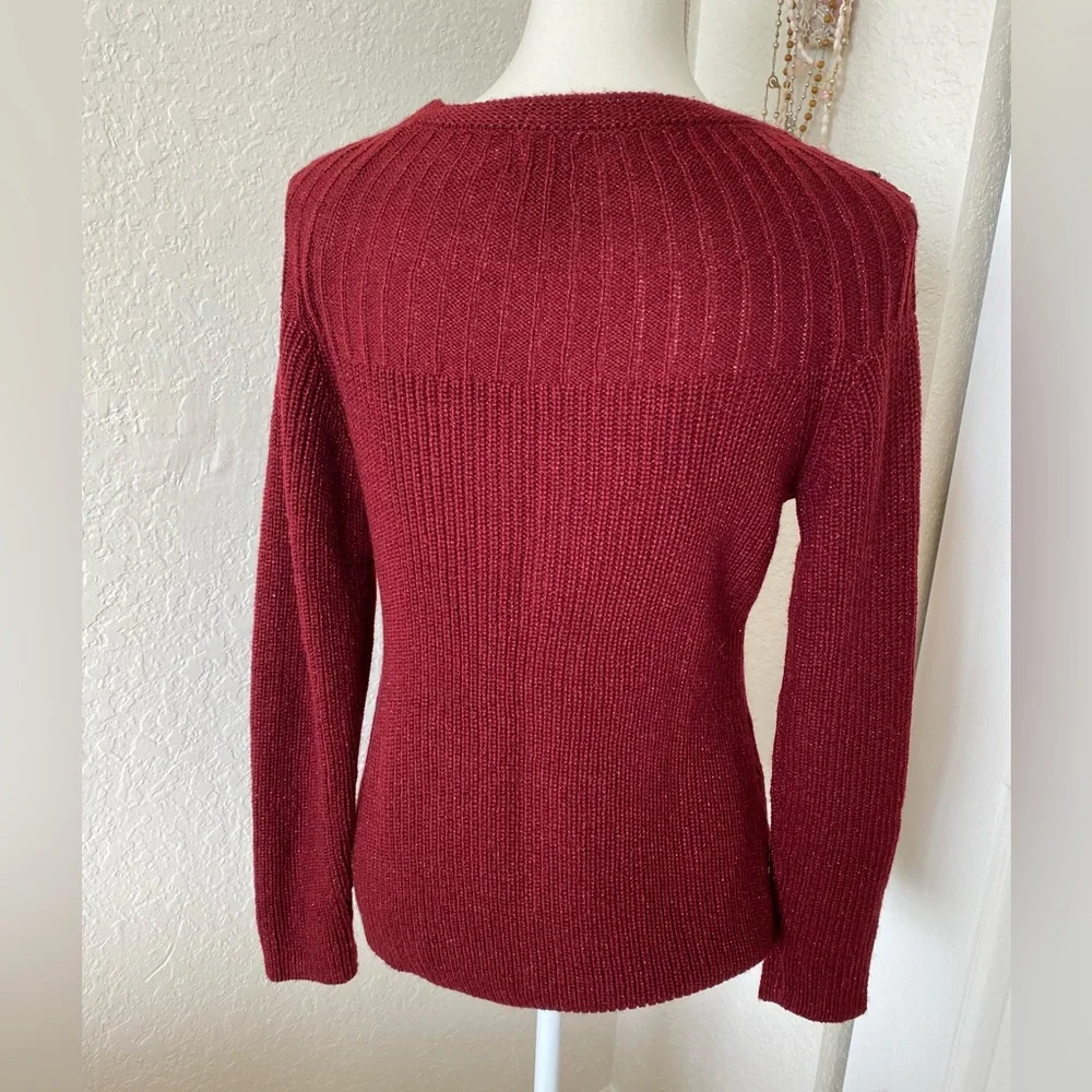 Sweater - Picture 2 of 3